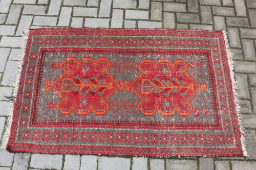 Beautiful Warn Persian Carpet 95 x 148 cm