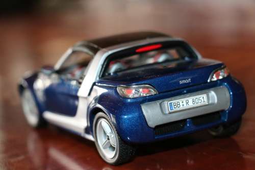 Bburago Collectors Die Cast Models - Smart Car