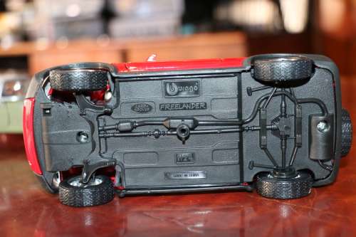 Bburago Collectors Die Cast Model - Land Rover Freelander