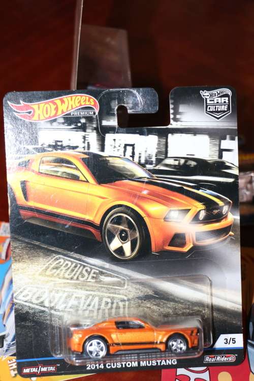 Hot Wheels Collectors Die Cast Model - Car Culture - 2014 Custom Mustang