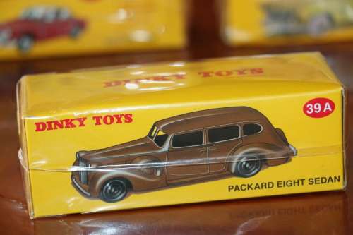 Dinky Toys Collectors Die Cast Model - DeAgostini - Packard Eight Sedan