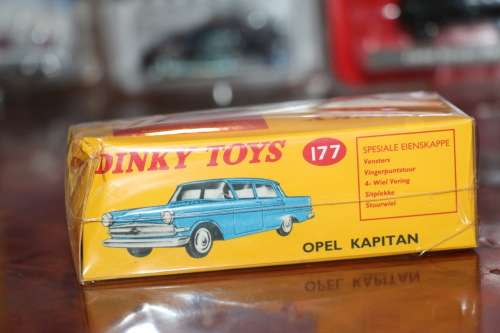 Dinky Toys Collectors Die Cast Model - DeAgostini - Opel Kapitan