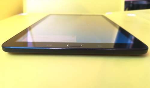 Samsung Galaxy Tab E (SM-T561) 9.6` 8GB Tablet with WiFi and 3G