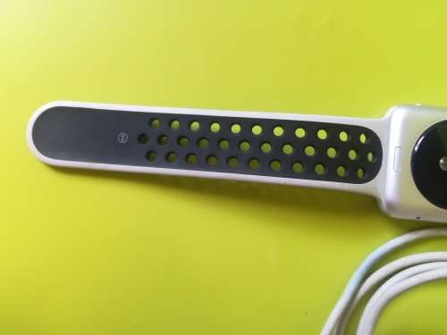 Advanced Series 1 Apple Watch (with white/grey nike strap and charger)