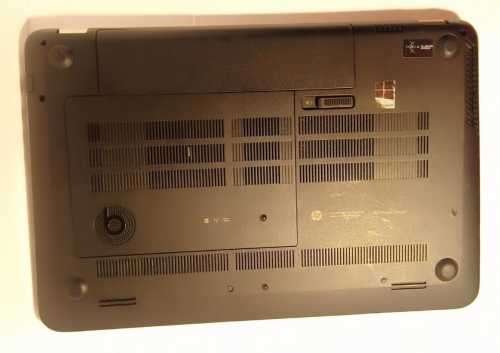 i7 HP ENVY - Beats Audio, Windows 11, 8 GB Ram, 128 GB SSD, Silver Notebook (15.6`)