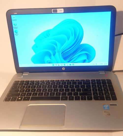 i7 HP ENVY - Beats Audio, Windows 11, 8 GB Ram, 128 GB SSD, Silver Notebook (15.6`)
