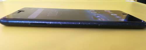 Nokia 8 (like new - Retails for roughly R9000)