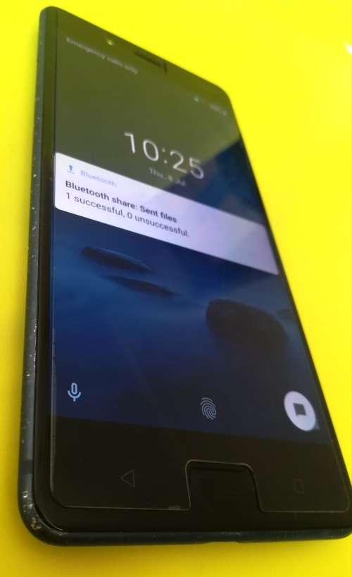 Nokia 8 (like new - Retails for roughly R9000)