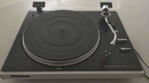 JVC Turntable QL-A2