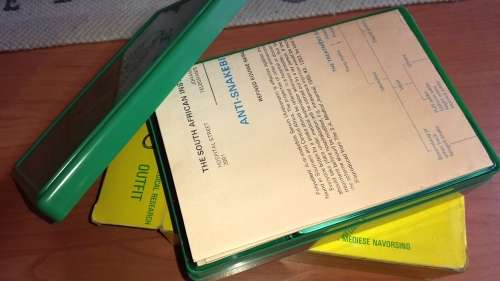 NOS vintage South African Institute for Medical Research snake bite kit