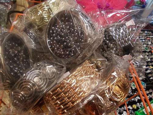 bulk lot of assorted not identical and the same as pic 20 different sets