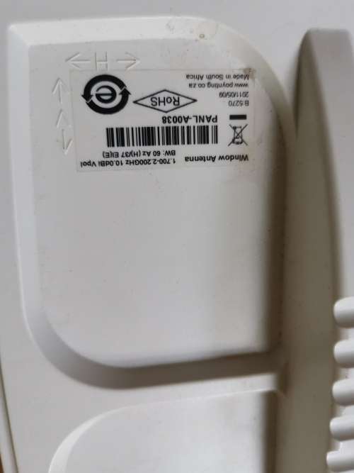 Poynting window antenna