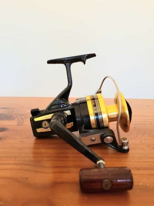 DAIWA BG30 3-BALL BEARING FISHING REEL