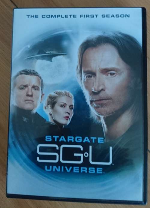 STARGATE UNIVERSE Season 1 - TV SERIES - COMPLETE 5 DISC SERIES