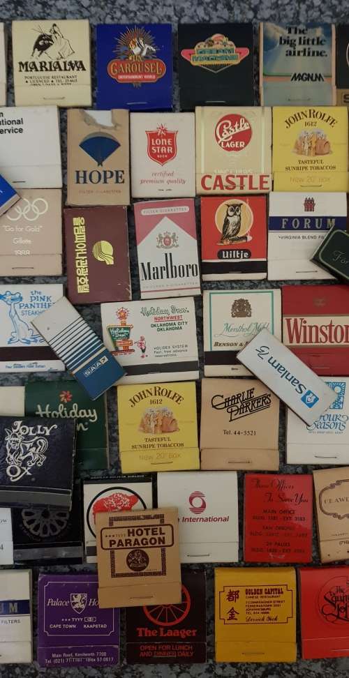 VINTAGE BOOK MATCHES - LOT of 80 VINTAGE BOOK MATCHES - SOME RARE