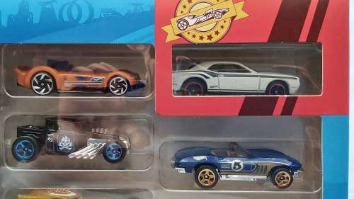 HOT WHEELS 9 - HOT WHEELS `HOT ROD` EDITION 2020 - 1:64 GIFT PACK of 9 HOT WHEELS MODELS
