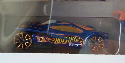 HOT WHEELS 9 - HOT WHEELS `HOT ROD` EDITION 2020 - 1:64 GIFT PACK of 9 HOT WHEELS MODELS