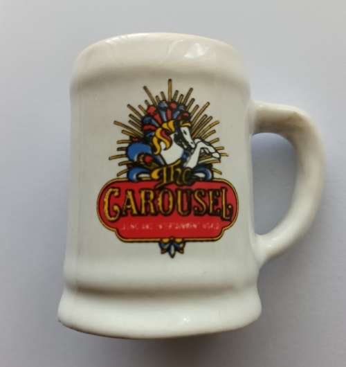 THE `CAROUSEL CASINO` Original 1986 Souvenir Mini Beer Tankard 60mm Tall