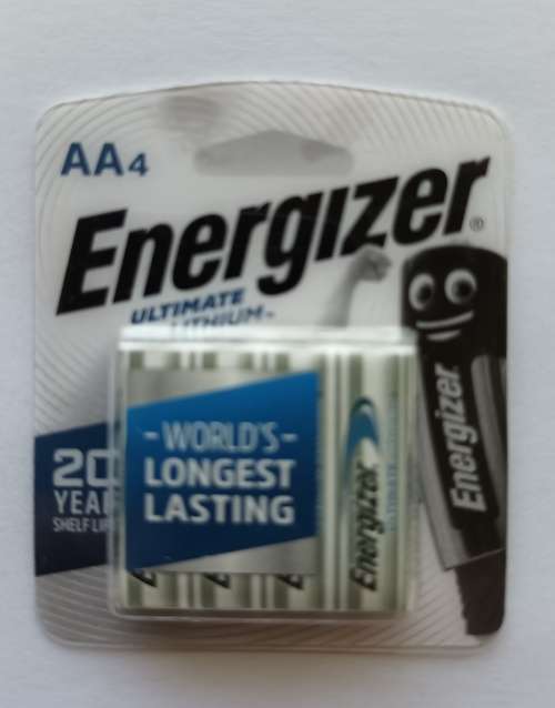 CHECKERS `LITTLE SHOP 3`  - AA ENERGIZER BATTERIES