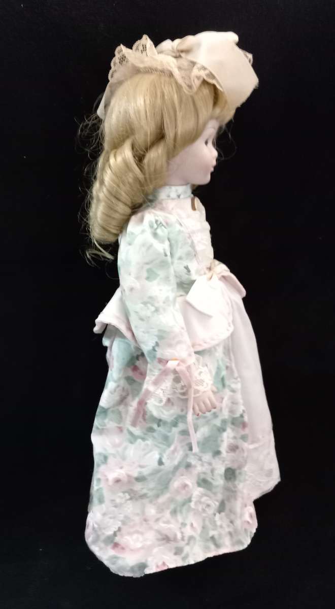 PORCELAIN ANTIQUE DOLL - 35cm TALL - Good Condition