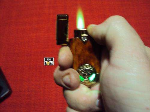 Exquisite Green Light-up Tiger Head Lighter with Green Jetflame