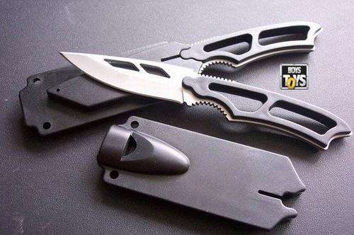 NEW - SW990 Neck Knife