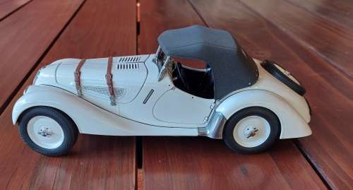 BMW 328 Roadster white from 1937 - White with Black Softtop