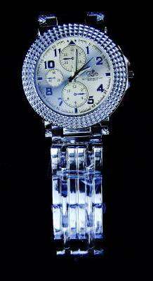 AUTHENTIC - MENS ROYALTY Swiss Movement WATCH