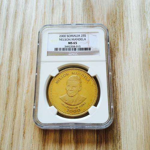 2000 SOMALIA 25S NELSON MANDELA COIN MS65