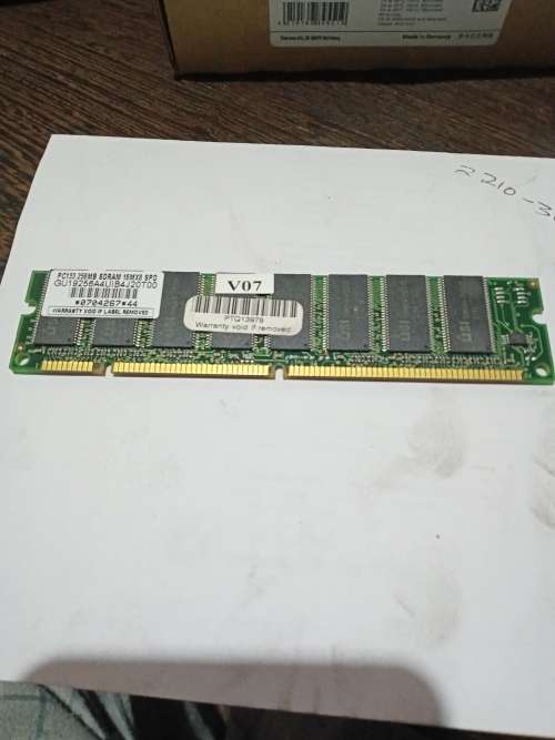 PC133 256MB RAM 168pin (used)