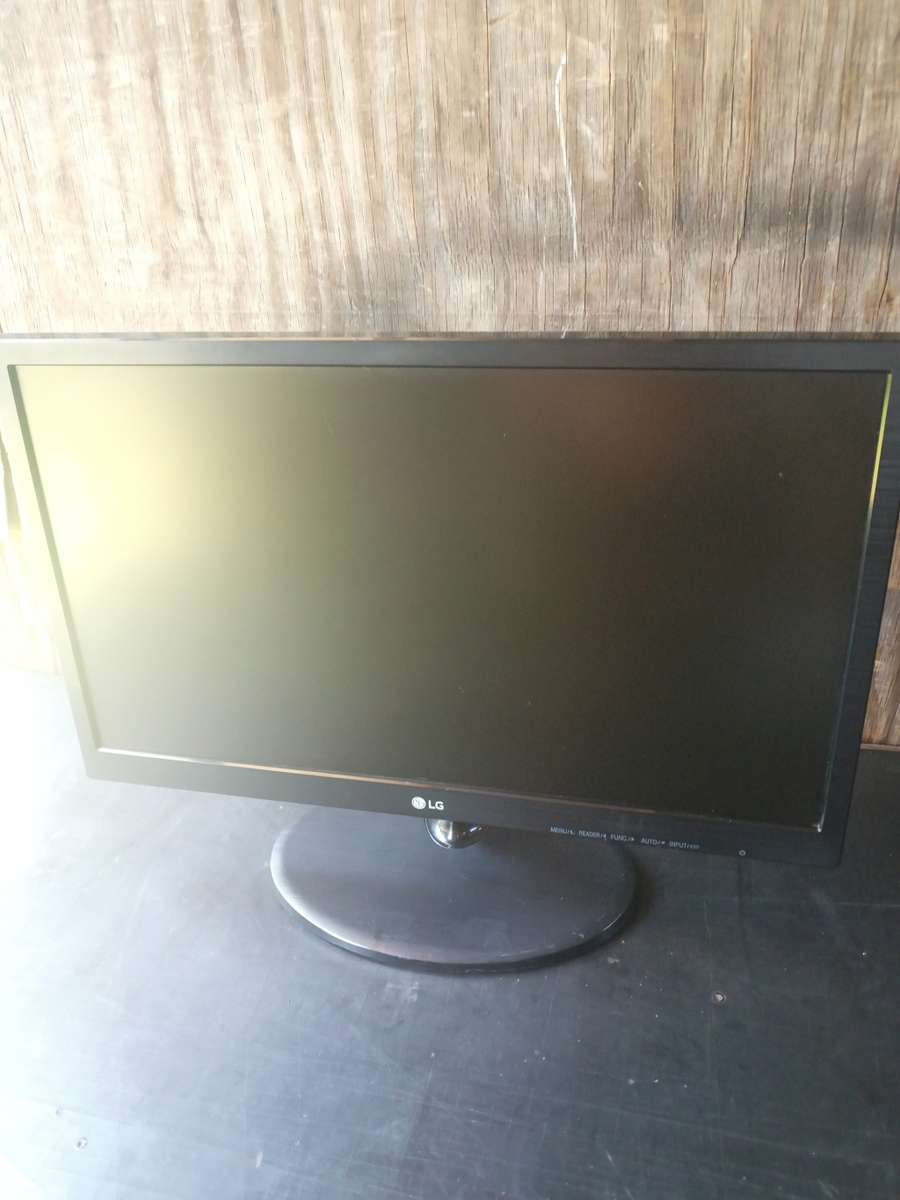 LG (20M38A) 20` Full HD LED Monitor (used)