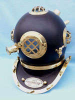 FANTASTIC FULL SIZE SOLD BRASS DIVER HELMET w LEATHER ARMATURE