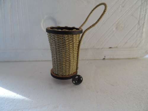 SHOPPING TROLLEY FOR 1/12 SCALE DOLLSHOUSE