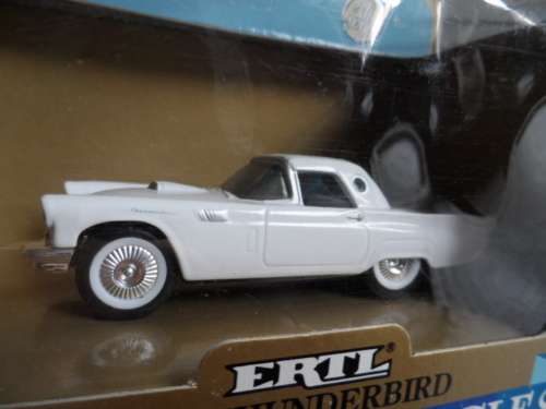 VINTAGE ERTL 57 THUNDERBIRD  1/43
