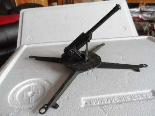 VINTAGE SOLIDO FIRING ANTI AIRCRAFT GUN