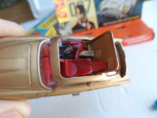 ORIGINAL CORGI 261 JAMES BOND ASTON MARTIN DB5 [M25]for mardovan only