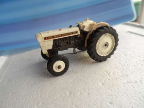 ORIGINAL DINKY DAVID BROWN TRACTOR [M20]