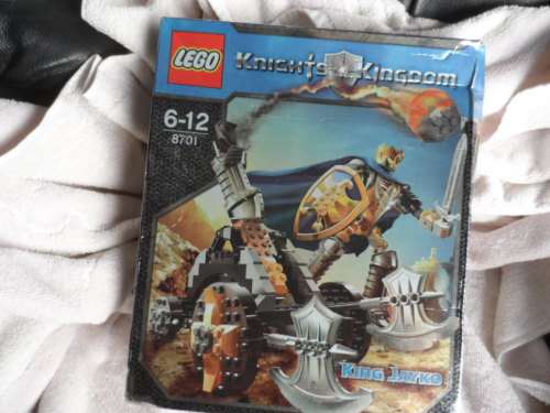 LEGO 8701 KNIGHTS KINGDOM  ~ KING JAYKO  - UNOPENED / SEALED