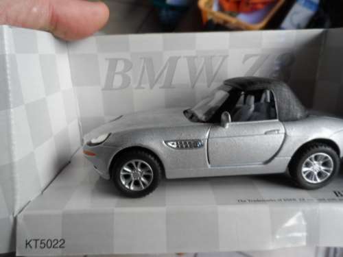 BMW Z8 1/36 SCALE