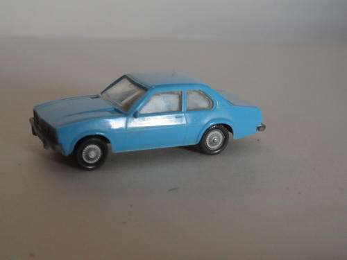 HO WIKING OPEL ASCONA BLUE