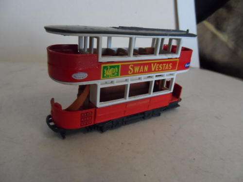 MATCHBOX MOY TRAM 'SWAN VESTAS'  [A3]