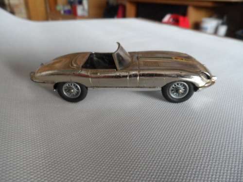 ORIGINAL CORGI 312 E TYPE [M41]