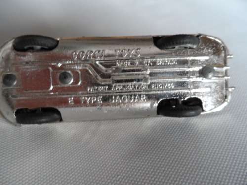 ORIGINAL CORGI 312 E TYPE [M41]