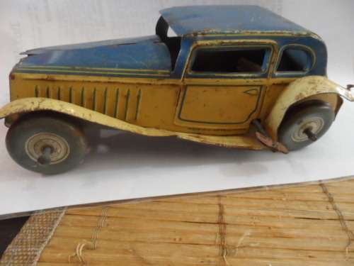 VINTAGE METTOY 1940 ROLLS TINPLATE WINDUP LIMOUSINE, MISSING GRILLE