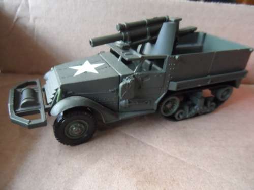 VINTAGE SOLIDO M3 HALFTRACK , US ARMY  [M88]