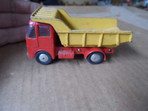 VINTAGE CORGI ERF  MODEL 64 G TIPPER   [M309]