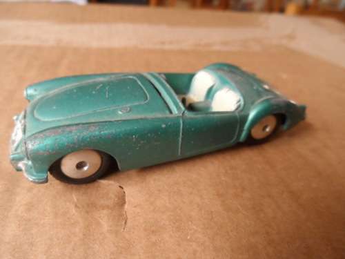 VINTAGE CORGI MGA   [M309]