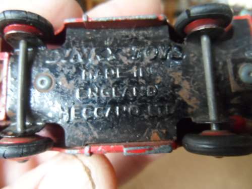 ORIGINAL DINKY 255 MERSEY TUNNEL LANDROVER  [D24]