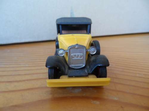 MATCHBOX FORD BREAKDOWN TRUCK [M66]