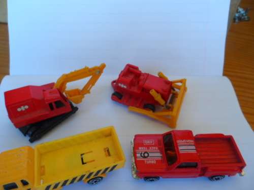 matchbox size construction vehicles. one bid for all  [m327]